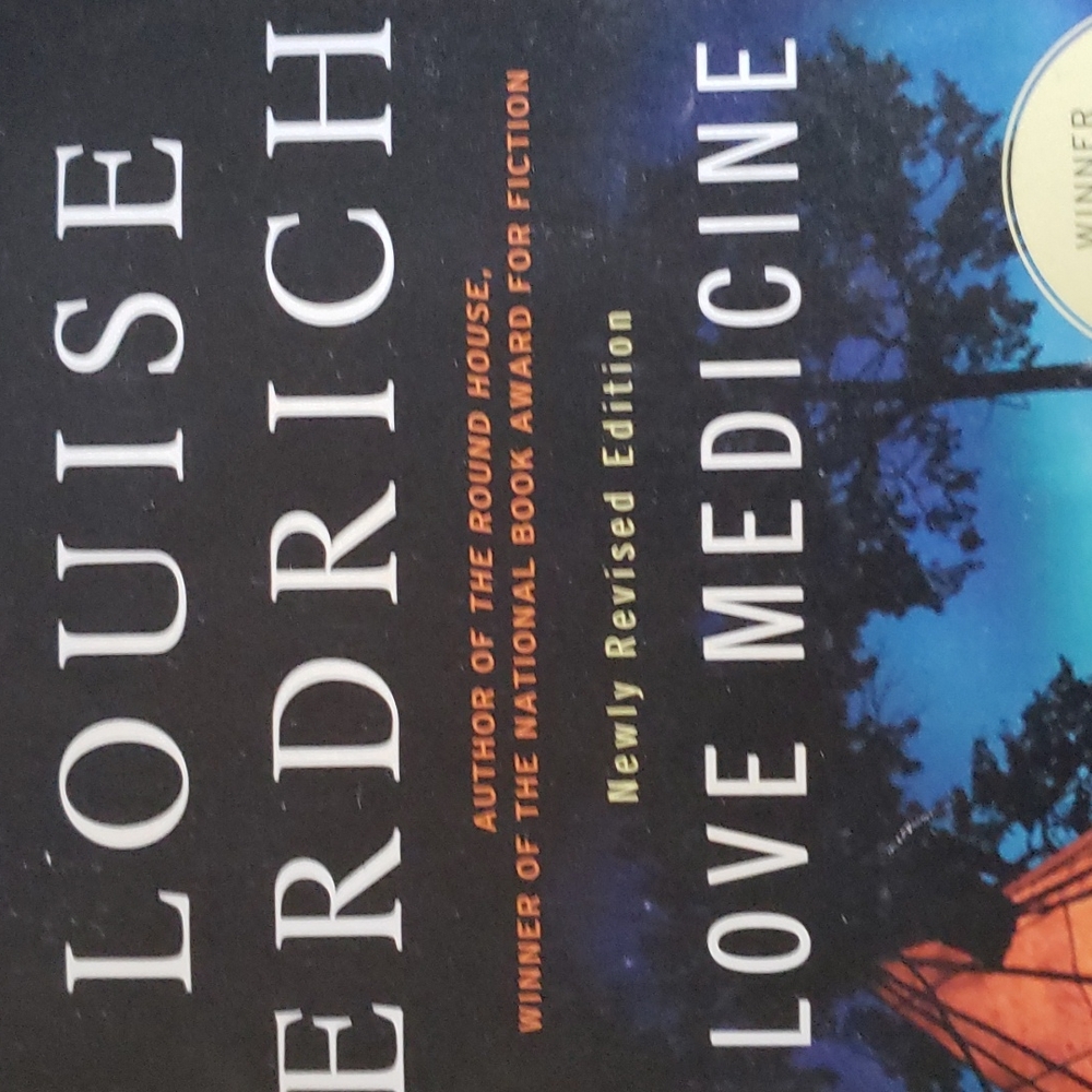 Love Medicine by Louise Erdrich Paperback - Picture 4 of 8